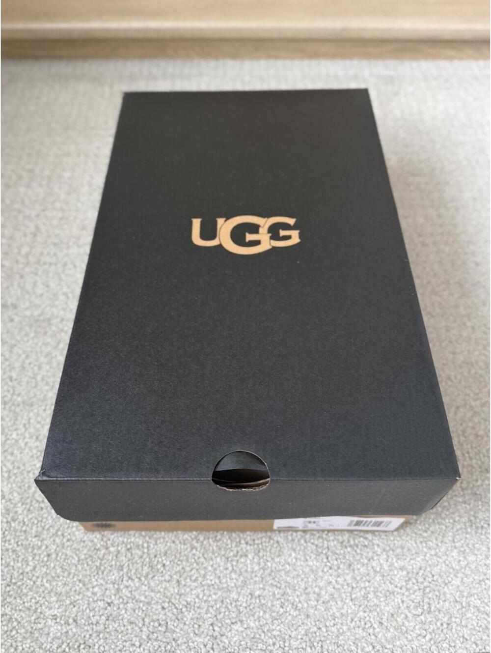 UGG Tasman II Men's Size 11 Empty Shoe Box with Tissue Inserts